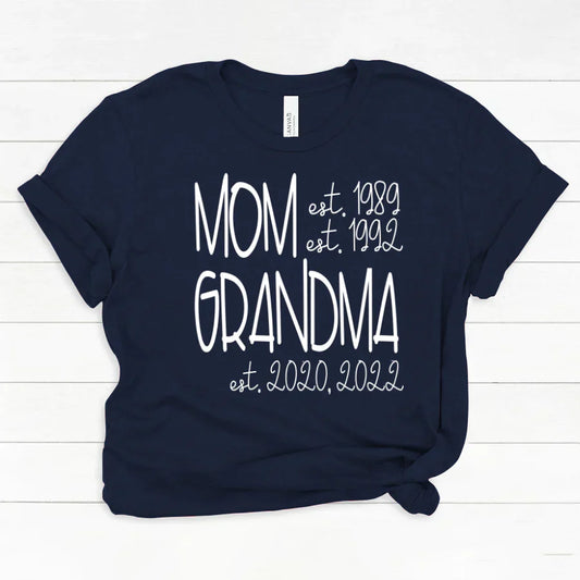 Mom Grandma Est VT22120064 Classic Canvas