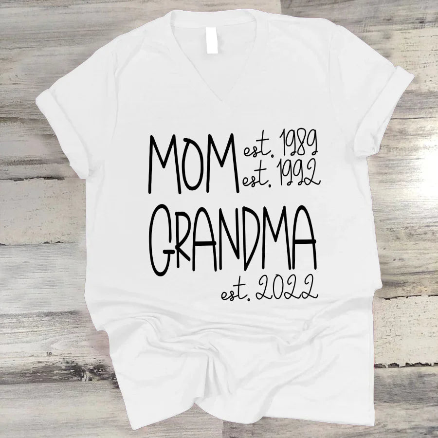 Mom Grandma New Est Sweet VT22120041 V-Neck