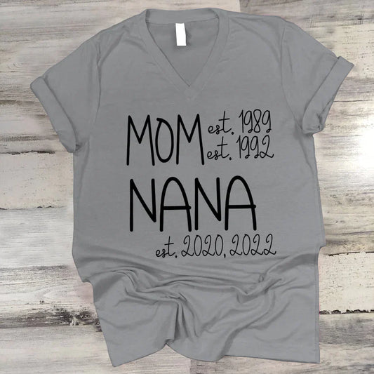 Mom Nana Est Sweet VT22120041 V-Neck