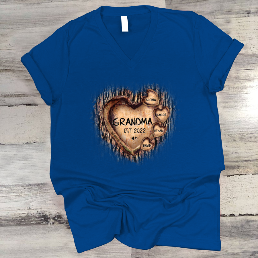 Personalized Grandma And Grandkids Hearts Tree New V-Neck