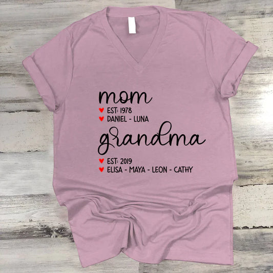 Mom Est Grandma Est And Kid CTH01 V-Neck
