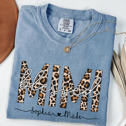 Comfort Colors® -Blessed Mimi Leopard Print T-Shirt – Personalized Grandma Tee with Grandkids' Names – Custom Gift for Mimi