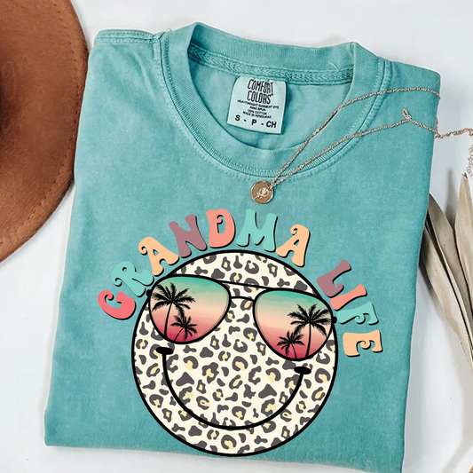 Comfort Colors® Grandma Life Summer Smile T-Shirt, Custom Grandma With Grandkids Shirt