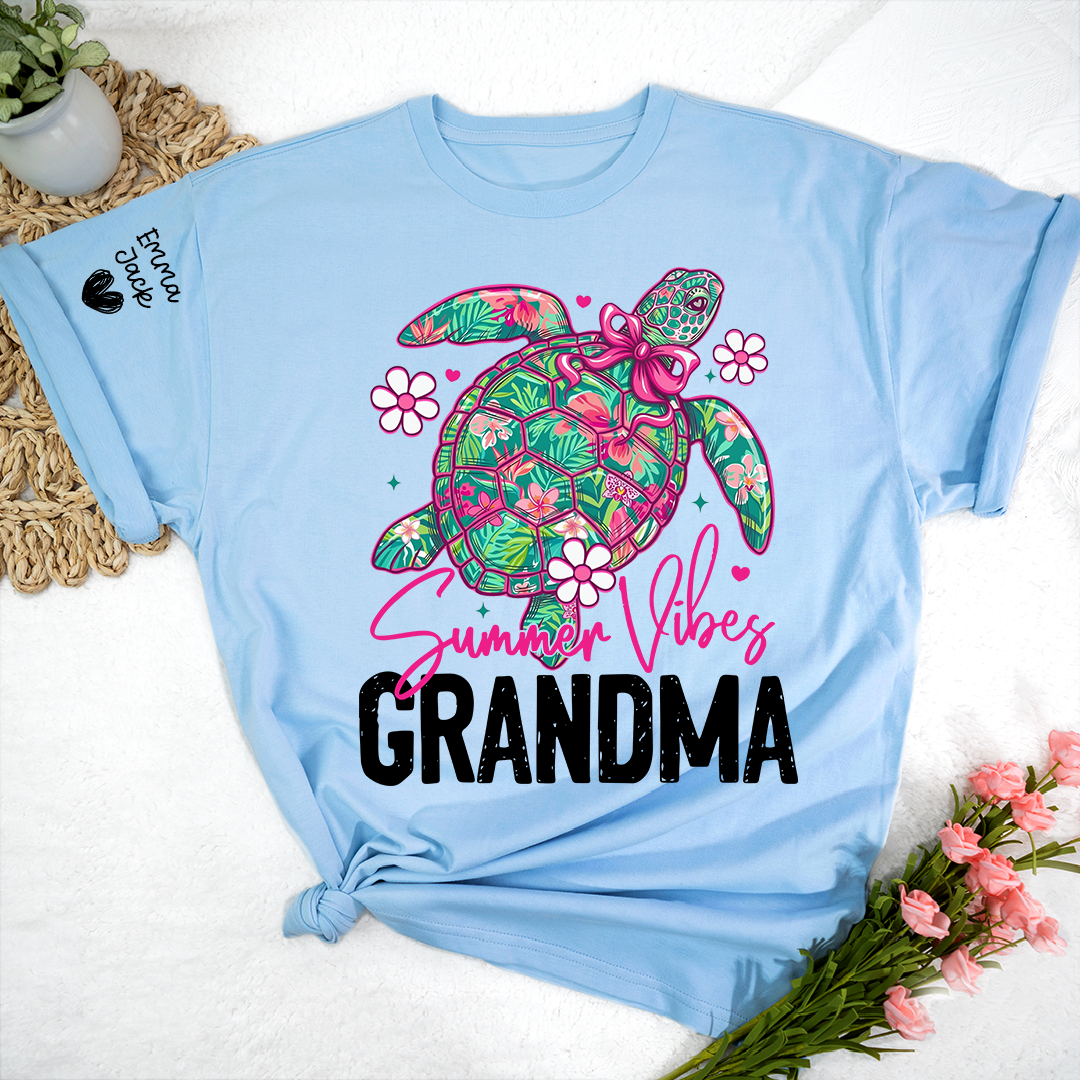 Grandma Summer Vibes T Shirt, Cute Sea Turtle Graphic Tee, Coastal Beach Grandma Shirt, Summer Vacation Gift for Women