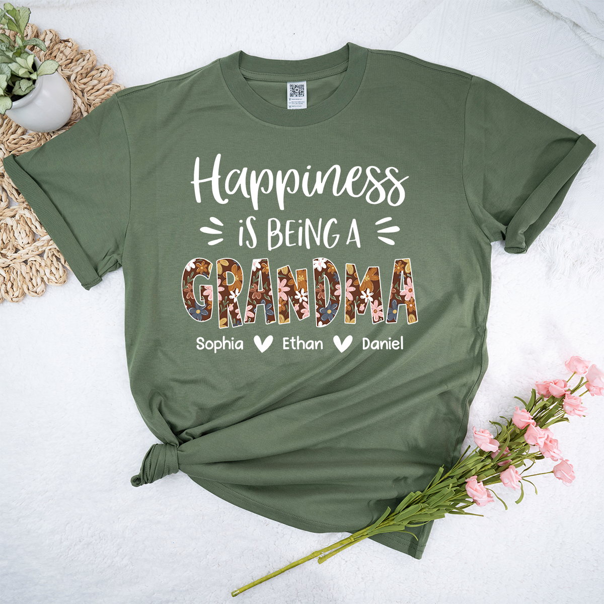 Happiness Is Being a Grandma Shirt, Floral Pattern Grandma Tee, Personalized Name Gift for Grandma
