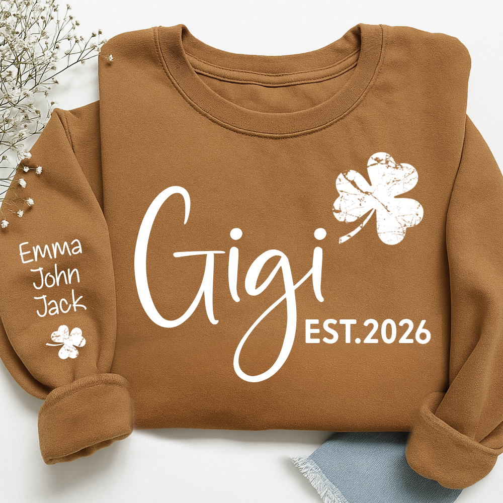 Gigi Shamrock Sweatshirt For St Patrick’s Day, Cute Green Family Sweatshirt For Grandma With The Names