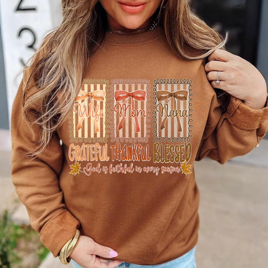 Wife Mom Nana - Grateful Thankful Blessed Shirt