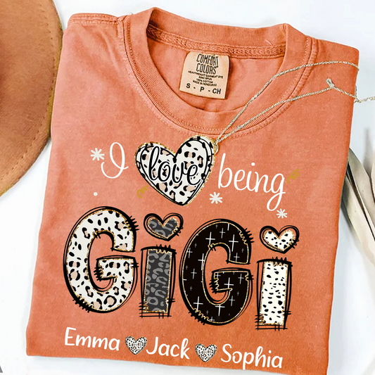 Comfort Colors® I love being Gigi Bible Style Gift For Grandma And Grandkids Names And Grandkids T-Shirt