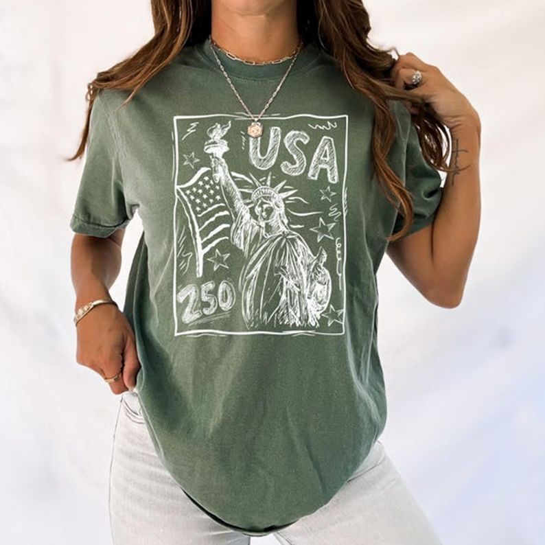 Comfort Colors USA 250th Anniversary Shirt, Statue of Liberty Patriotic Graphic Tee, America 250 Years Celebration T-Shirt for Independence Day