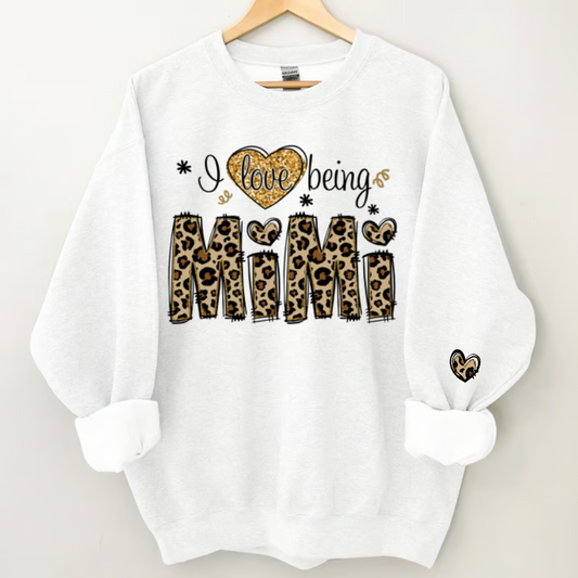 Personalized I Love Being Gigi Leopard Sweatshirt Sweatshirt