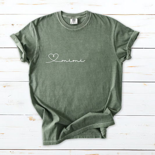 Comfort Colors Grandma Script Line Shirt, Minimalist Heart Grandma Graphic Tee, Cute Stick Figure Grandkids Design Women Family Love Casual Gift Top Comfort Colors