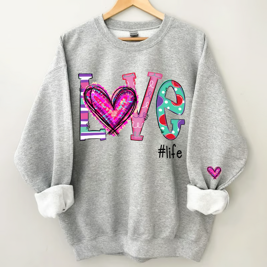Love grandmalife with kids Valentine's Day Sweatshirt Sweatshirt
