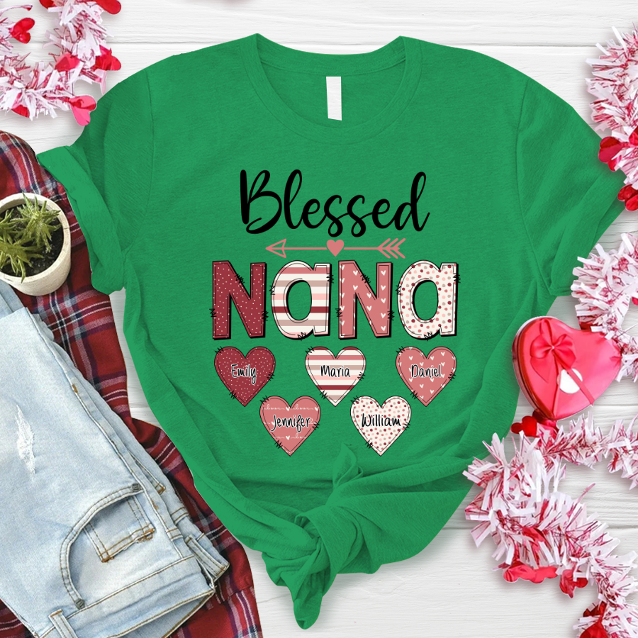 Godmerch Personalized Nickname Mom and Grandma T-shirt CG02, Grandma Shirt, Mom Mimi Aunt Shirt, Gift Valentine's Day Mother's Day for Mom and Grandma
