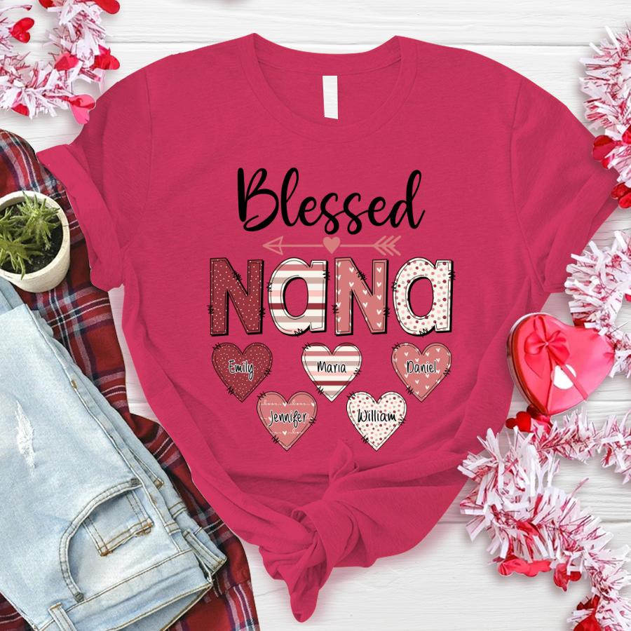 Godmerch Personalized Nickname Mom and Grandma T-shirt CG02, Grandma Shirt, Mom Mimi Aunt Shirt, Gift Valentine's Day Mother's Day for Mom and Grandma