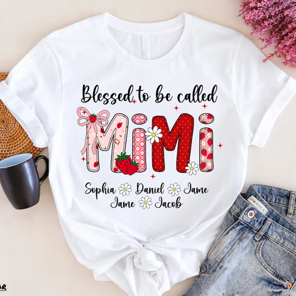 Blessed To Be Called Mimi, Mimi Strawberry And Grandkids Sweet Summer Time Shirt