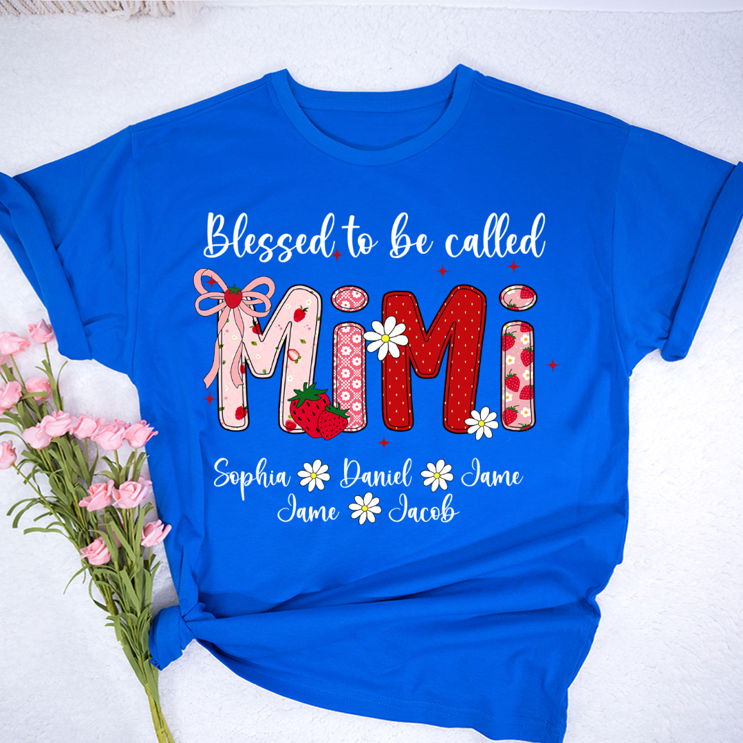 Blessed To Be Called Mimi, Mimi Strawberry And Grandkids Sweet Summer Time Shirt