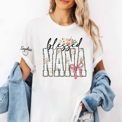 Blessed Nana Flower, Personalized Nana and Grandkids Mother Day Gift T-shirt
