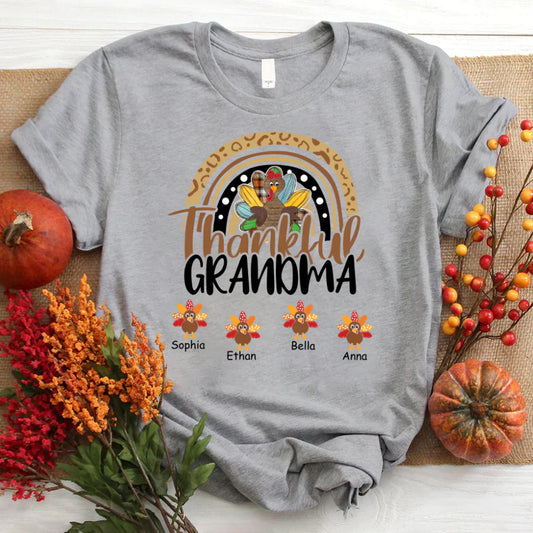 Godmerch Personalized Thankful Grandma With Grandkids Thanksgiving Shirt T-Shirt