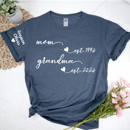 Custom Mom Grandma, Gift For Grandma Mom, Mothers Day Gift T-shirt