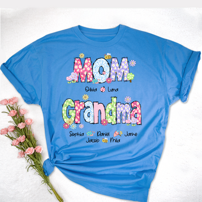 Custom Mom Grandma and Grandkids Daisy Flower Spring T-Shirt