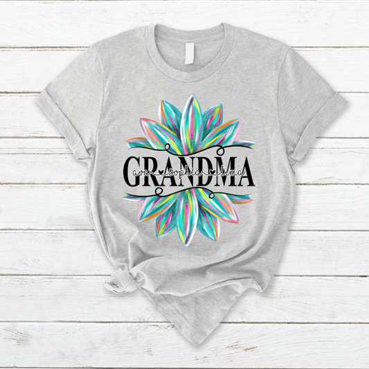 Custom Grandma Flower Color With Grandkids Mother's Day TH T-Shirt