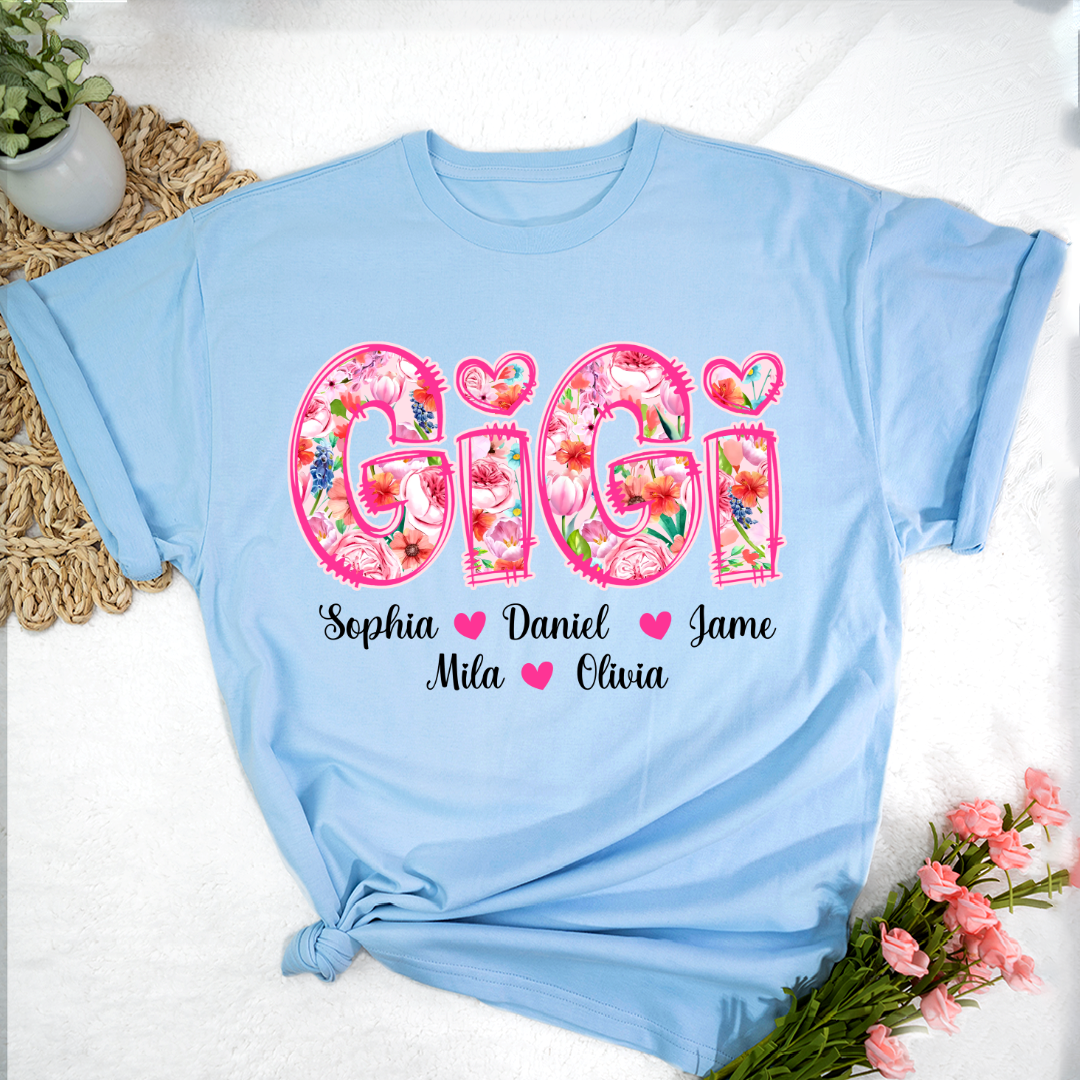 Flower I Love Being Gigi and Grandkids Persanalized Grandma Shirt, Mother's Day Gift
