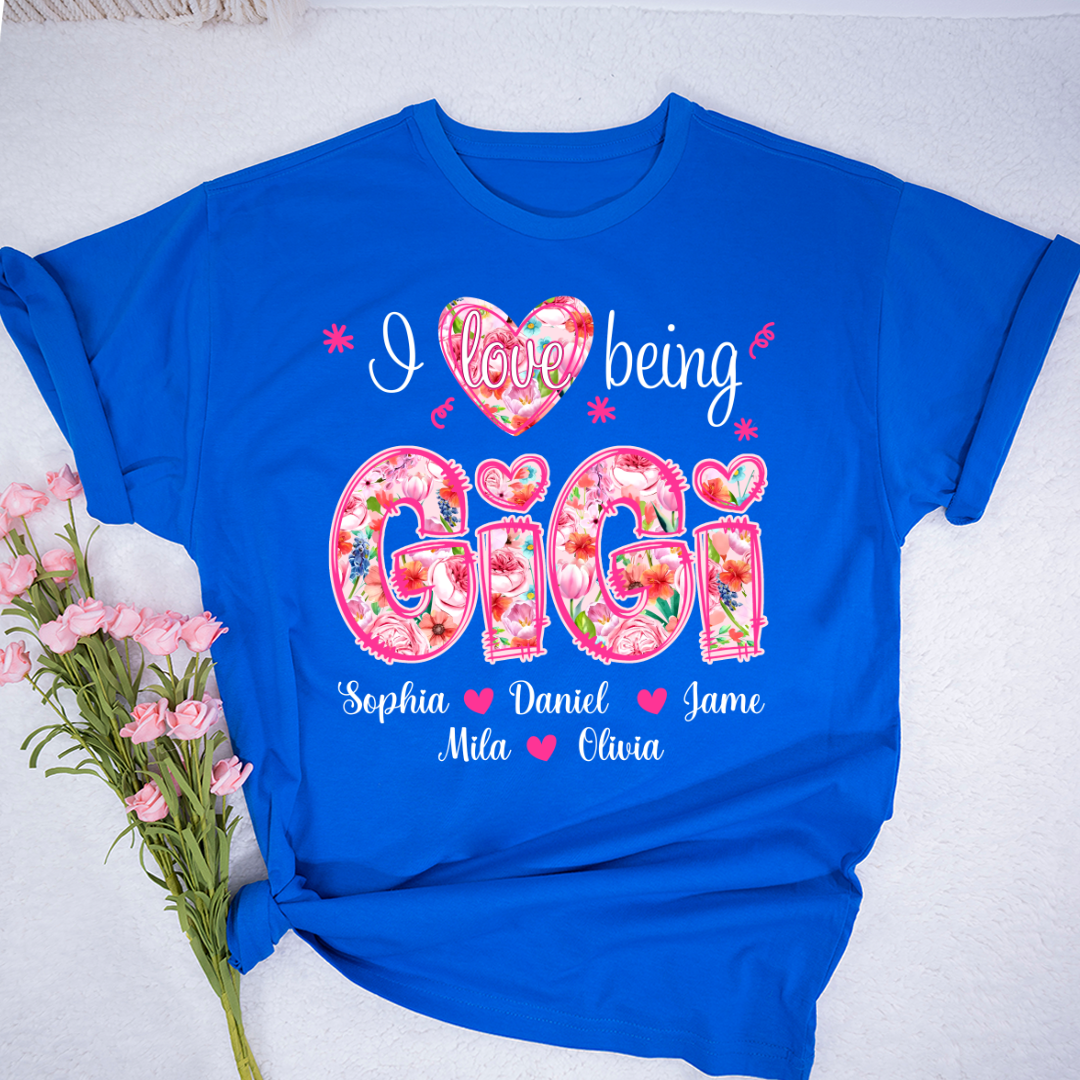 Flower I Love Being Gigi and Grandkids Persanalized Grandma Shirt, Mother's Day Gift