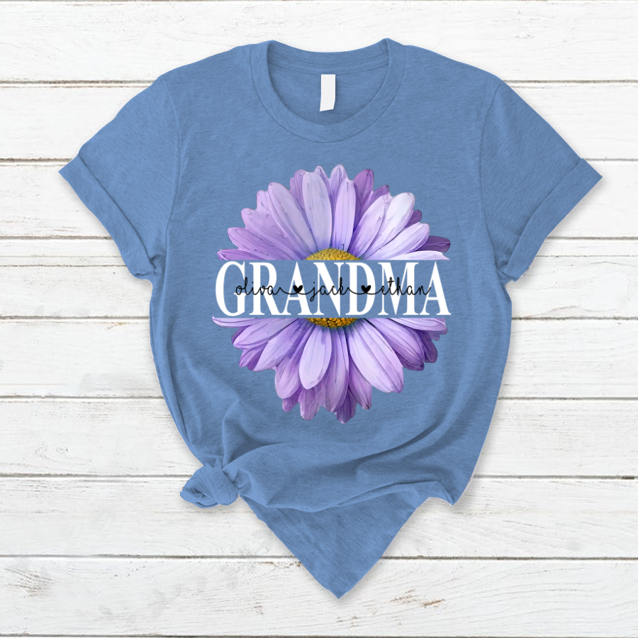 Grandma Flower Daisy Color Purple And Grandkids Mother's Day  T-Shirt