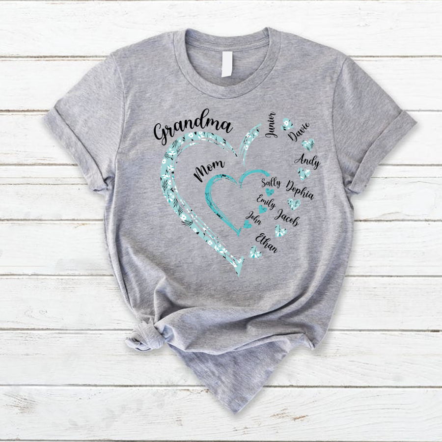 Heart Mom Grandma And Kids Custom Name Mother's Day T-Shirt