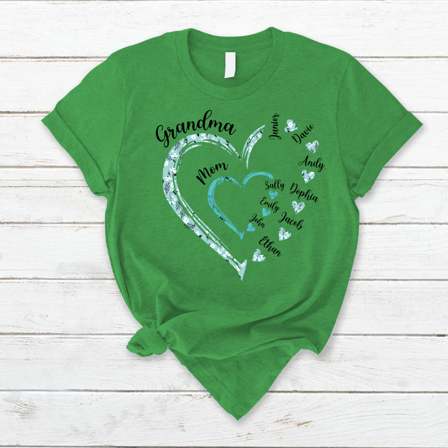 Heart Mom Grandma And Kids Custom Name Mother's Day T-Shirt