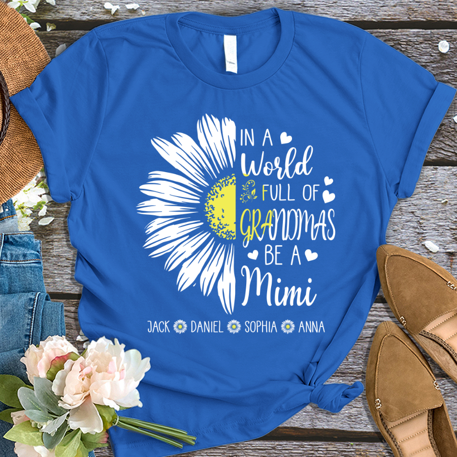 In a World Full Of Grandmas Be A Mimi Daisy With Grandkids T-Shirt