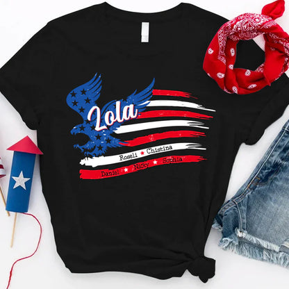 Lola With Grandkids Names 4th Of July CTL94 T-Shirt