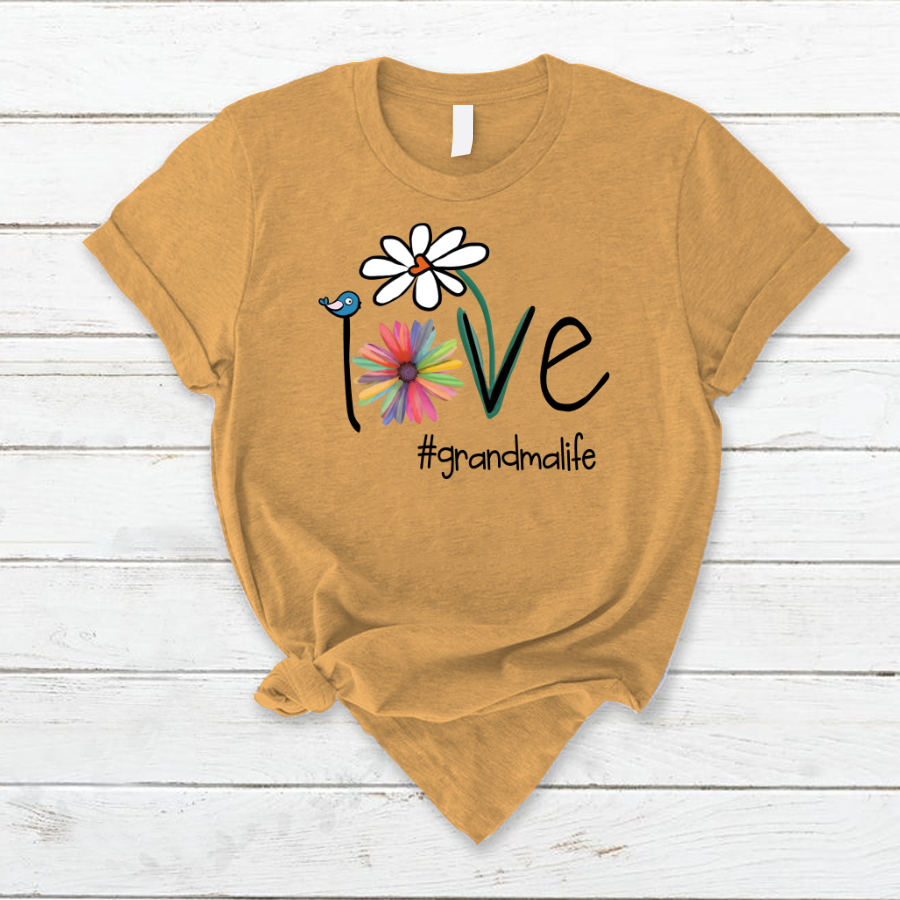 Love Grandma Life Flower Art, Gift For Grandma T-Shirt