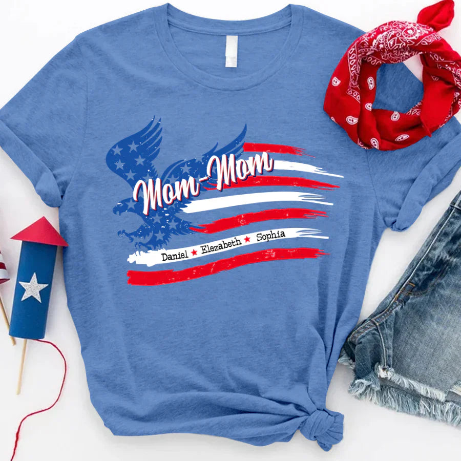 MomMom With Grandkids Names 4th Of July CTL94 T-Shirt