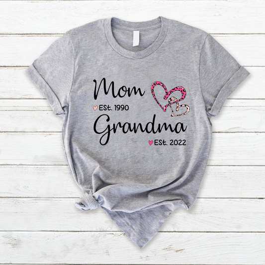 Mom Est Grandma Est Hearts Pink Leopard T-Shirt