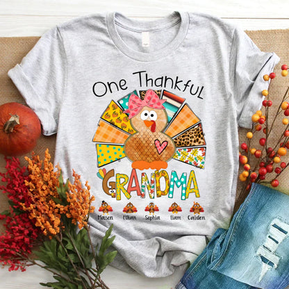 One Thankful Grandma Thanksgiving Turkey T-Shirt