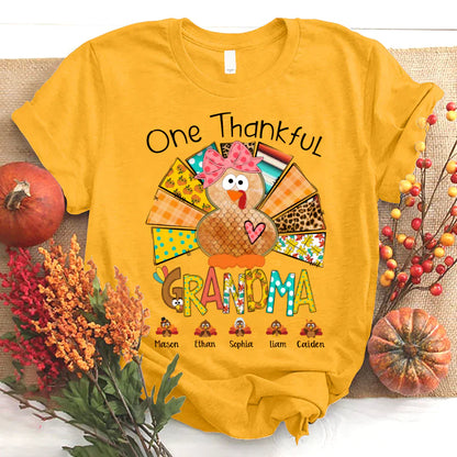 One Thankful Grandma Thanksgiving Turkey T-Shirt