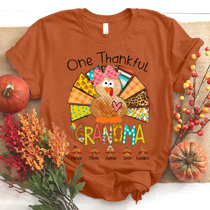 One Thankful Grandma Thanksgiving Turkey T-Shirt