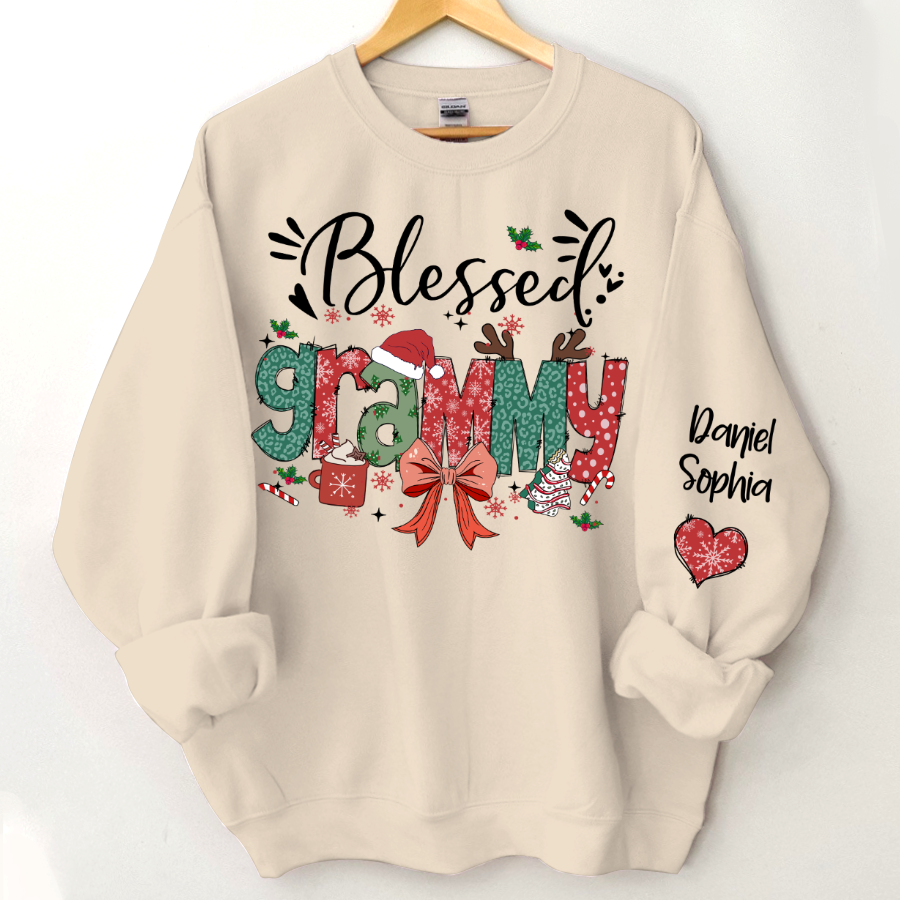 Personalized Christmas Blessed Grammy Nana Mimi Gigi And Grandkids Sweatshirt