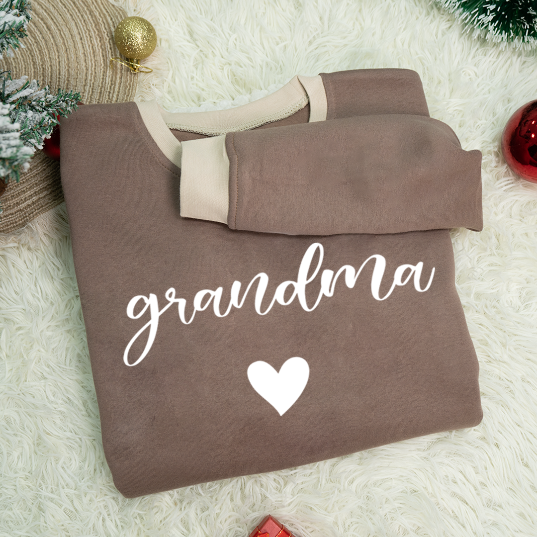 Personalized Grandma Heart And Grandkids Christmas Gift