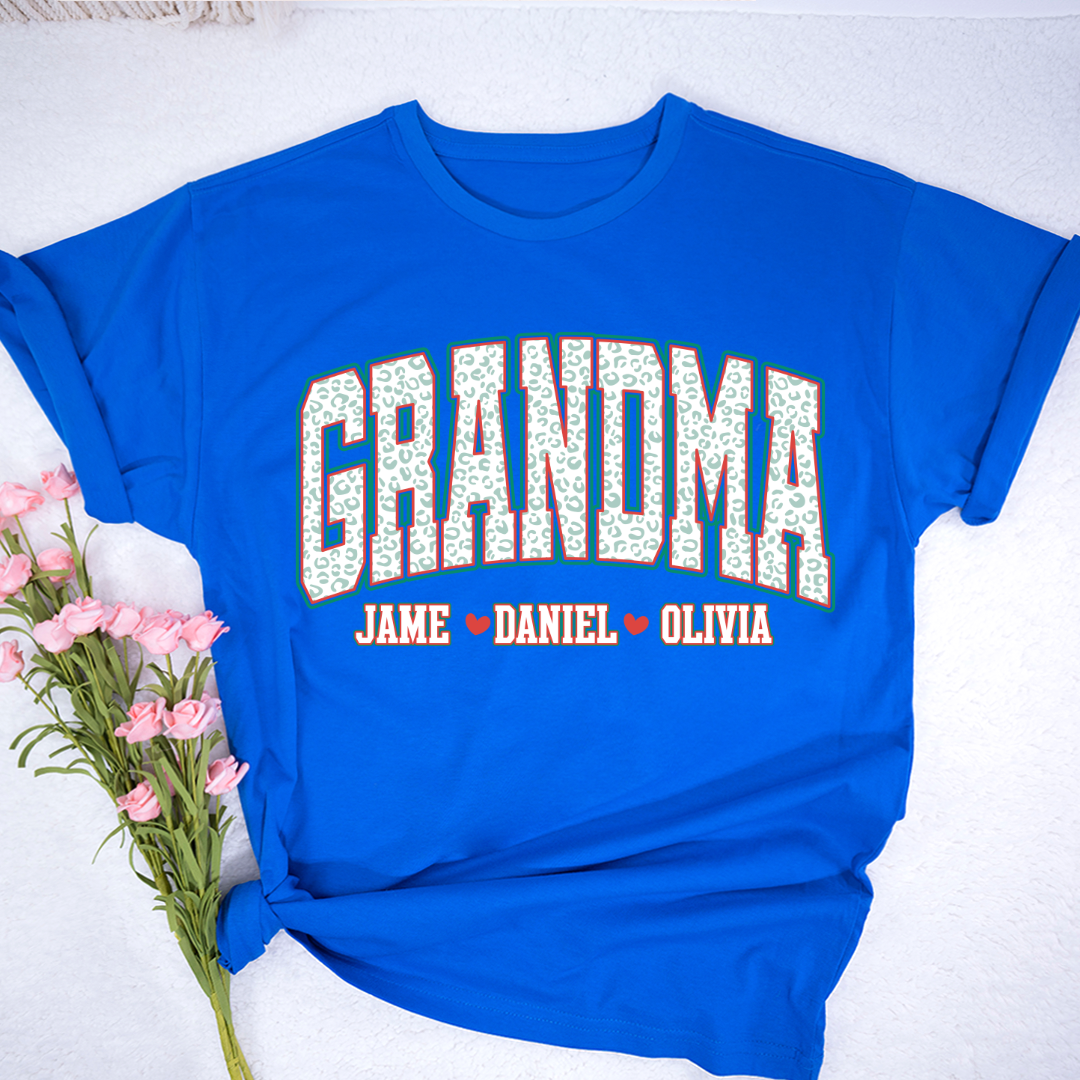 Personalized Grandma and Grandkids Leopard Christmas Gift Shirt
