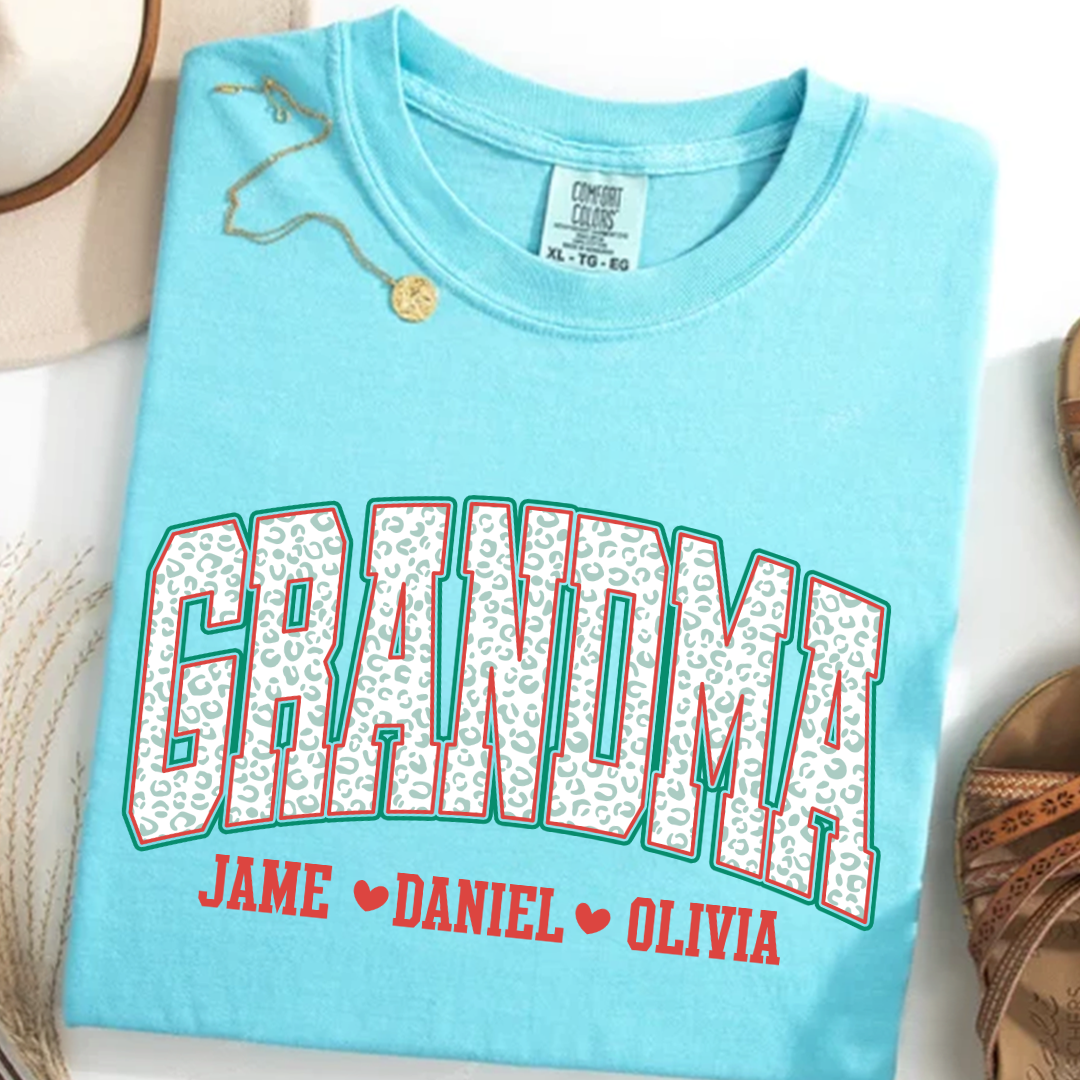 Personalized Grandma and Grandkids Leopard Christmas Gift Shirt