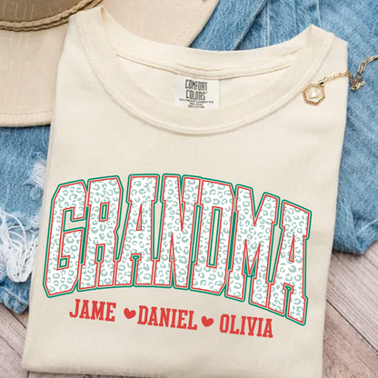 Personalized Grandma and Grandkids Leopard Christmas Gift Shirt