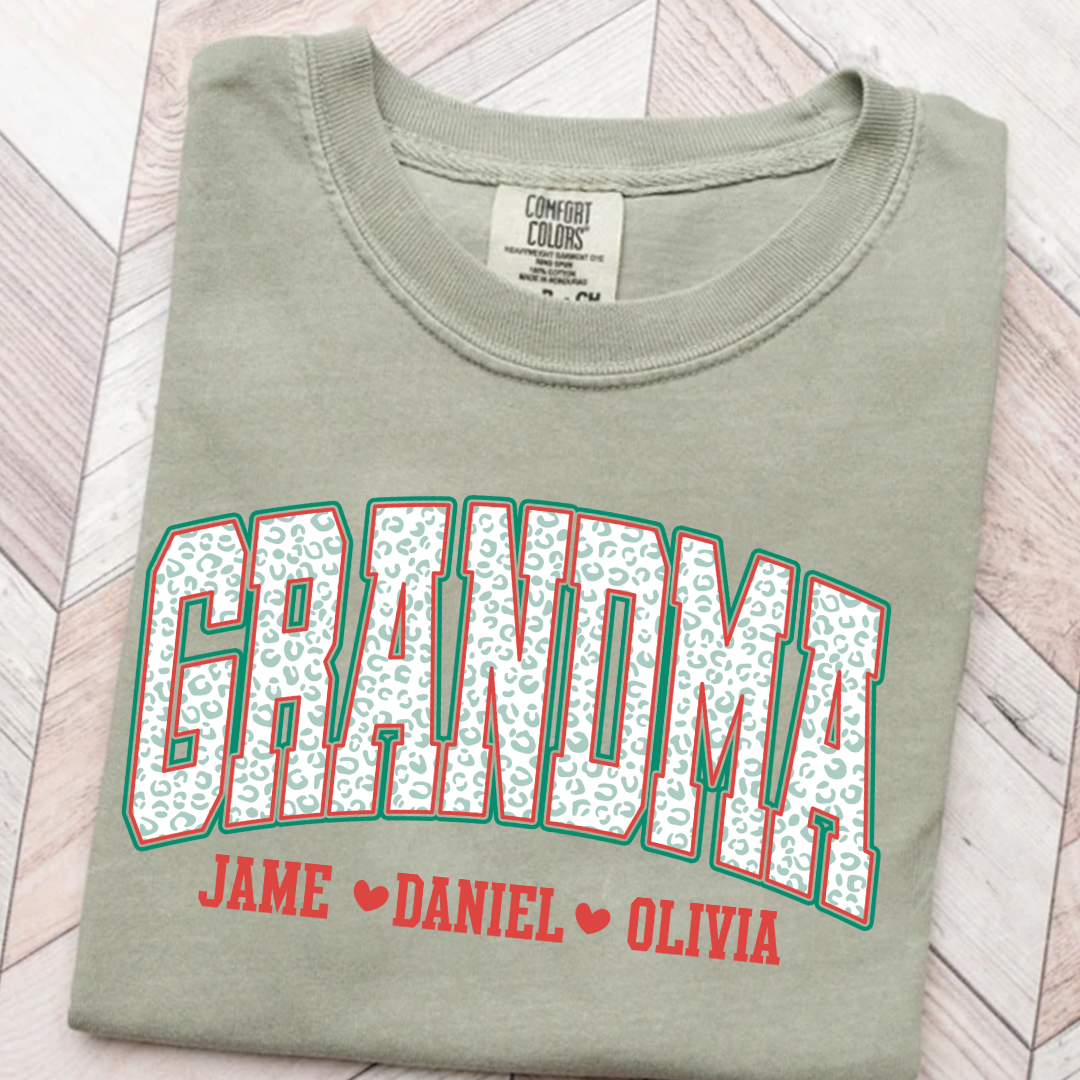 Personalized Grandma and Grandkids Leopard Christmas Gift Shirt