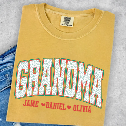 Personalized Grandma and Grandkids Leopard Christmas Gift Shirt