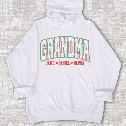 Personalized Grandma and Grandkids Leopard Christmas Gift Shirt