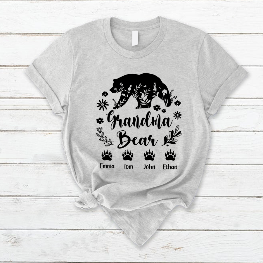 Personalized Grandma Bear And Grandkids T-Shirt