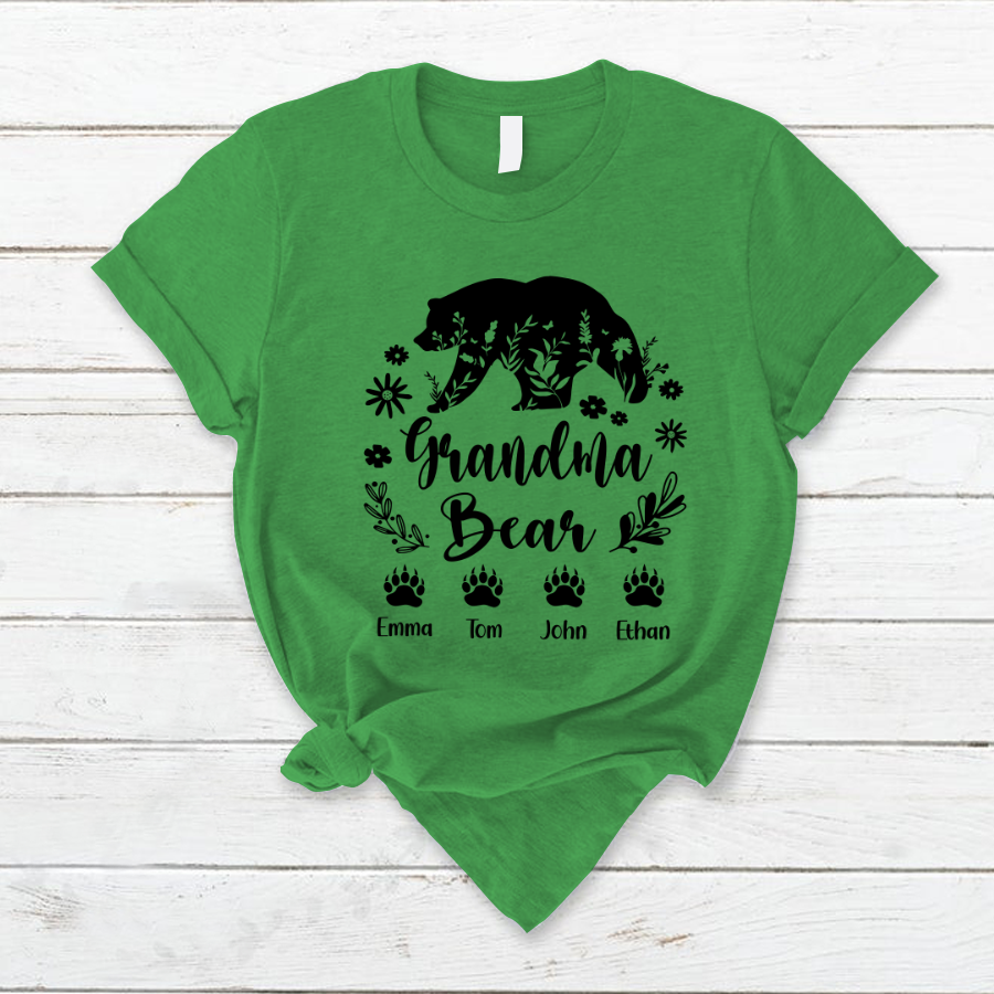 Personalized Grandma Bear And Grandkids T-Shirt