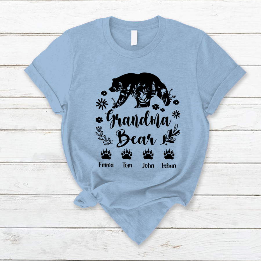 Personalized Grandma Bear And Grandkids T-Shirt