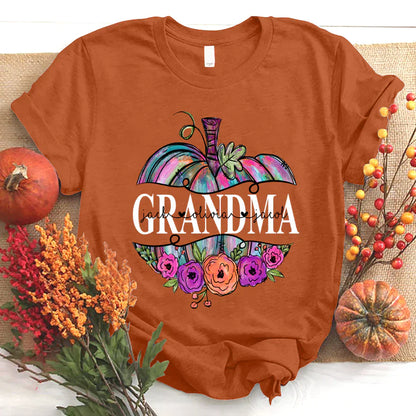 Personalized Grandma Painted Pumpkin 2022 T-Shirt
